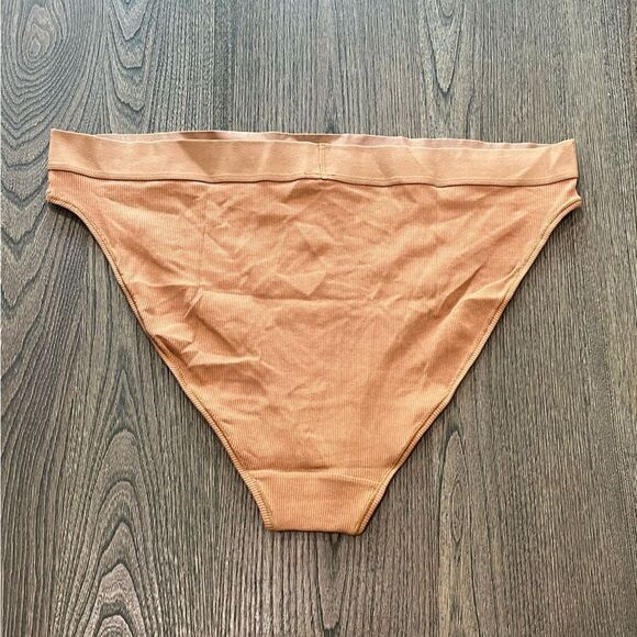 NWT Skims Cotton Rib Brief Camel - Size 4X - Picture 4 of 4